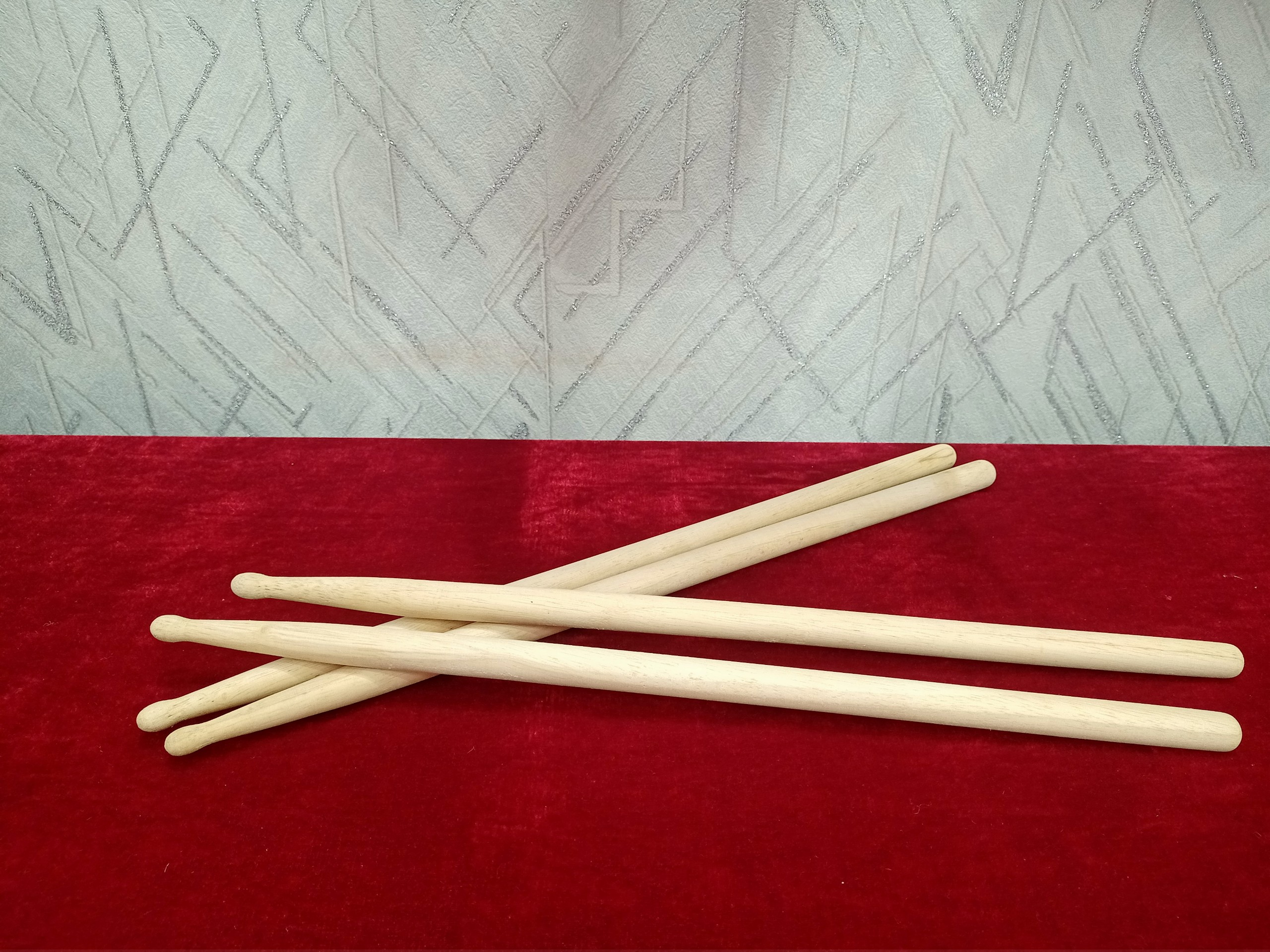 z4338381553691_9d32e5ac1f131abd4af1e4ff2e3c7cdf Dùi trống Jazz