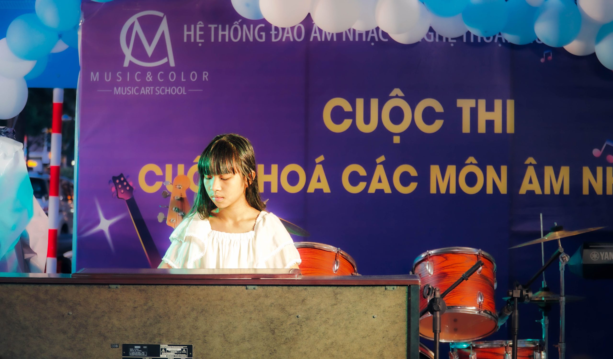 khóa học piano cơ bản