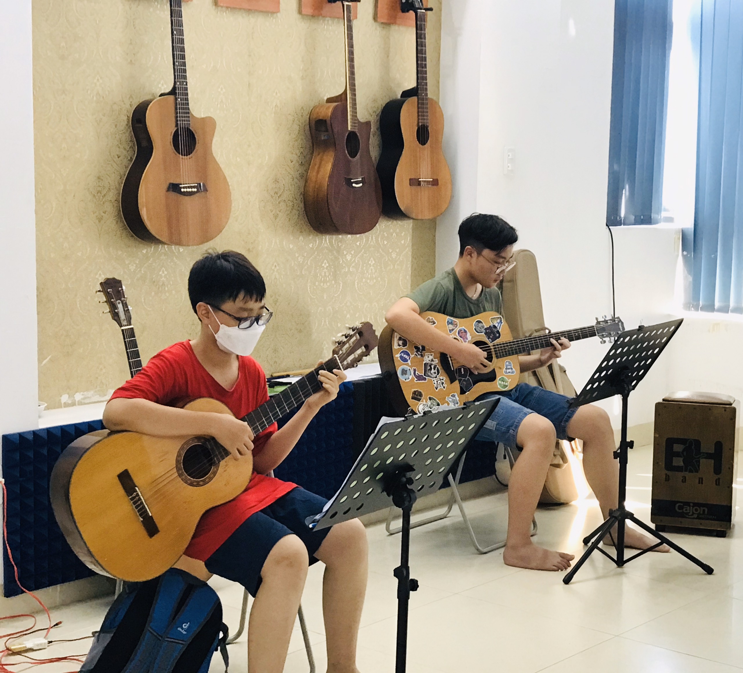 Khóa học Guitar đệm hát
