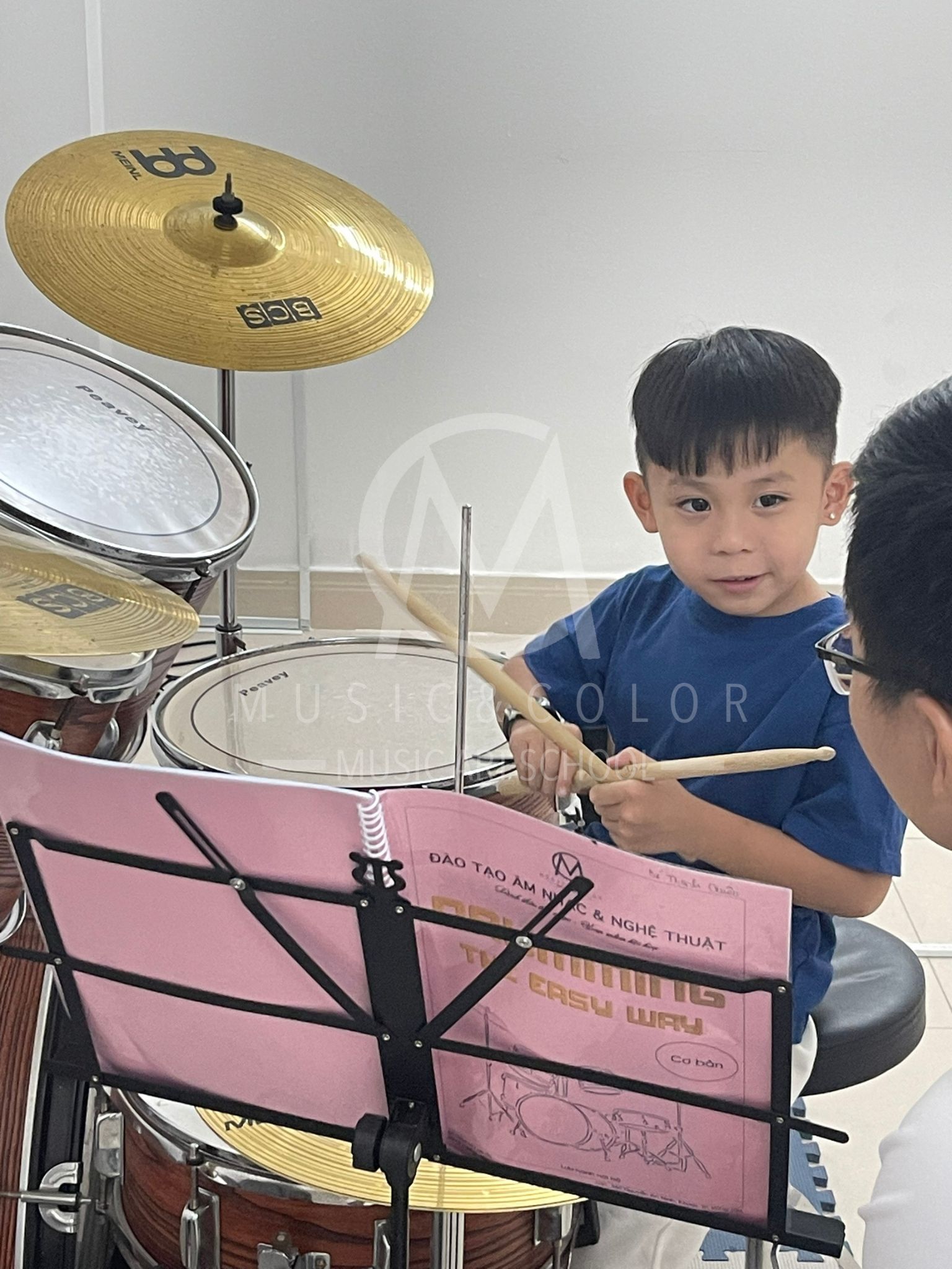 học trống tại Music&Color