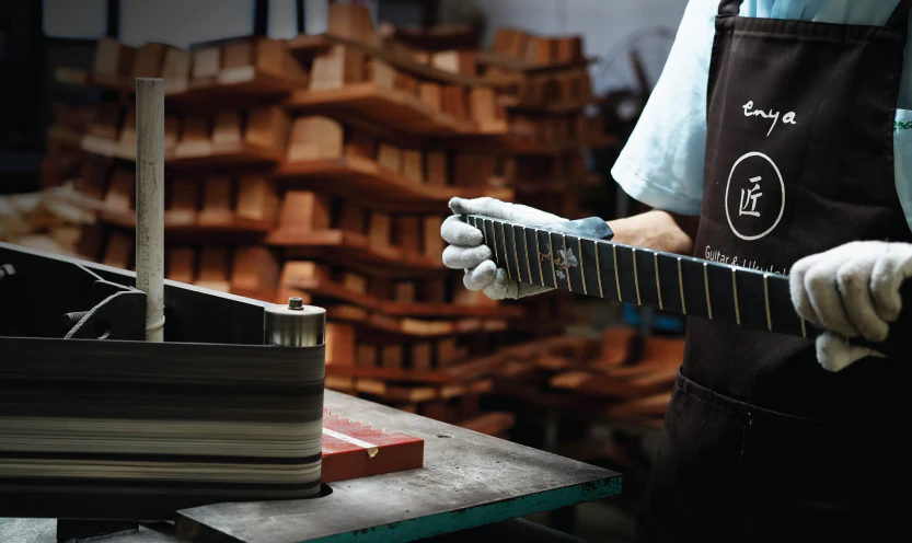 Đàn Enya